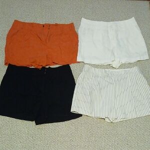 BCBGMaxAzria Women's Shorts Set - Black, White, Red, Striped Size 6